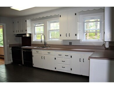 84 Mill St, Hopedale, MA 01747 - photo 5