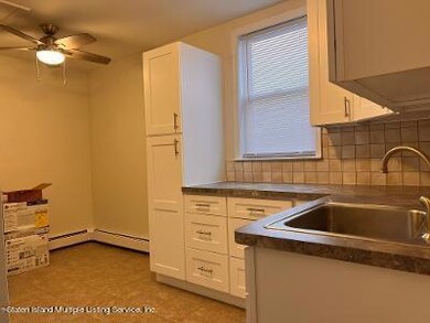 157 Garretson Ave unit 2, Staten Island, NY 10304 - photo 4