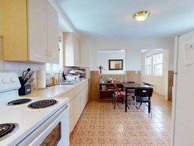 141 Franklin St unit 2, Allston, MA 02134 - photo 2