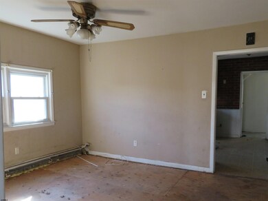 35 E Bolton Ave, Absecon, NJ 08201 - photo 4