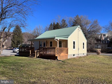 38 Biser St, Berkeley Springs, WV 25411 - photo 6