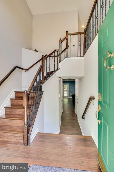 21656 Frame Square, Broadlands, VA 20148 - photo 3