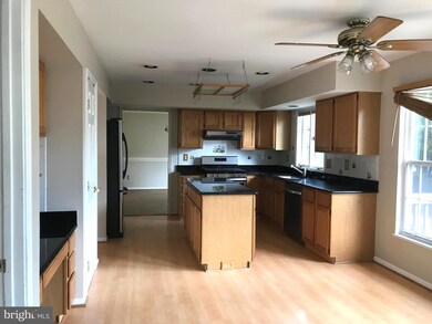 8 Fieldstone Ct, Stafford, VA 22554 - photo 2