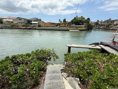 Your own boat dock and look how wide this corner M