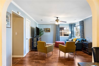 415 NW 7th St, Bentonville, AR 72712 - photo 4