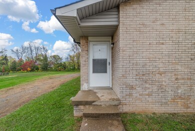125 Tandy Dr unit B, Clarksville, TN 37042 - photo 4