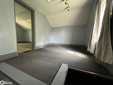 517 7th St, Whittemore, IA 50598 - photo 7