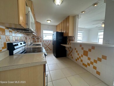 850 S Atlantic Ave unit 5, Cocoa Beach, FL 32931 - photo 5