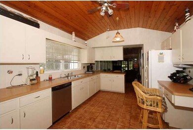 23605 SW 157th Ave, Homestead, FL 33031 - photo 4