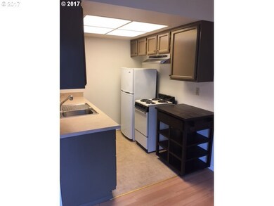 12 Crestfield Ct, Lake Oswego, OR 97035 - photo 6