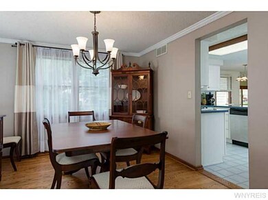 850 Thomas Fox Dr W, North Tonawanda, NY 14120 - photo 4