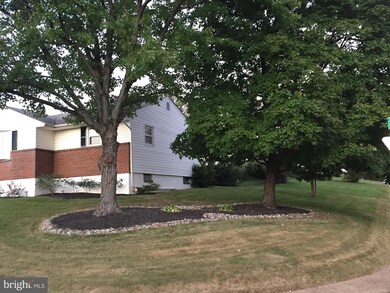 625 Bruce St, Brooklyn, MD 21225 - photo 3