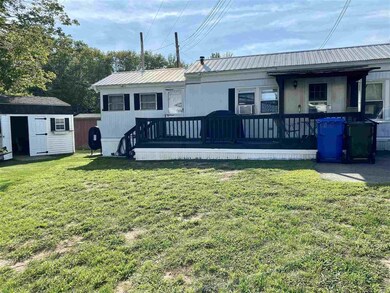 14 Stage Coach Cir, Londonderry, NH 03053 - photo 2
