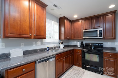 7644 W Berkeley Rd, Denver, NC 28037 - photo 4