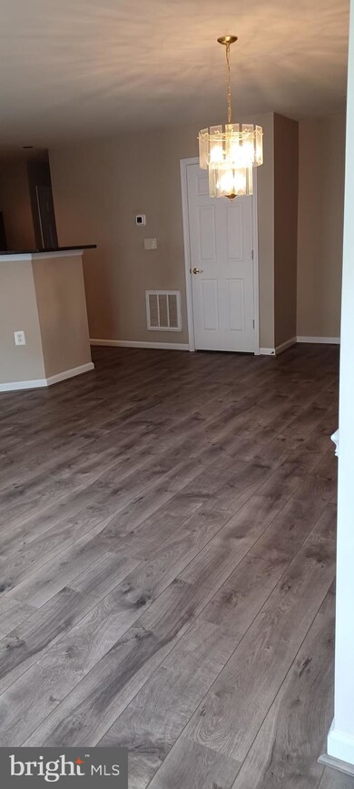 16835 Nuttal Oak Place, Woodbridge, VA 22191 - photo 5