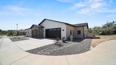 656 Tilman Ct, Grand Junction, CO 81506 - photo 2