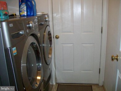 107 Surrey Dr, Ruther Glen, VA 22546 - photo 4