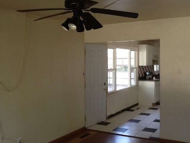 21 Austin Ave, Carpentersville, IL 60110 - photo 7