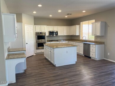 Vista Kitchen