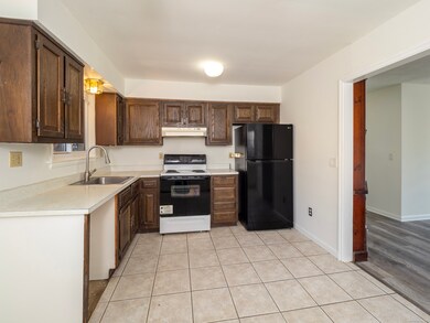 17 Bergh St, Danbury, CT 06810 - photo 7