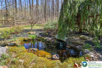 2310 S Ellsworth St, Allentown, PA 18103 - photo 6