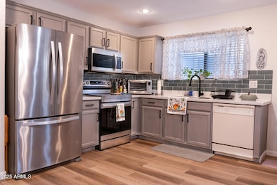 4015 S 59th Ln unit IV, Phoenix, AZ 85043 - photo 4