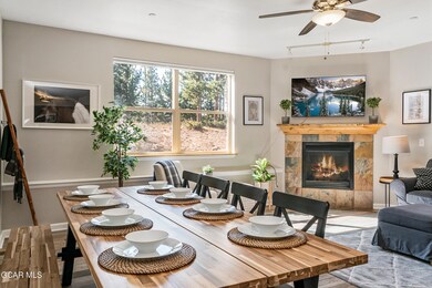 Dining & Living