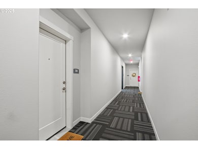 16322 NW Chadwick Way unit 303, Portland, OR 97229 - photo 3