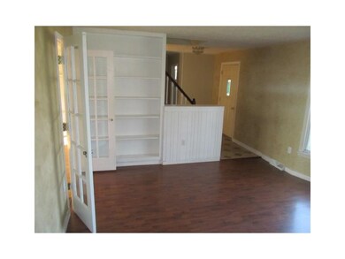215 Debbie Dr, Indiana, PA 15701 - photo 3