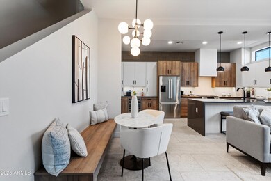 377 E Windsor Ave unit 21, Phoenix, AZ 85004 - photo 4