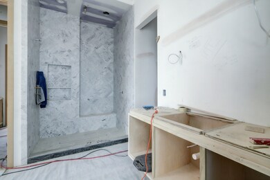 1613 Marshall St, Houston, TX 77006 - photo 7