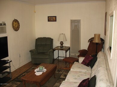 5425 Rocking Circle Living Room