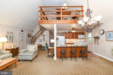 895 Cherry Ln, Southampton, PA 18966 - photo 5