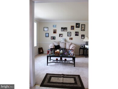 4322 Sunset Ave, Levittown, PA 19056 - photo 2