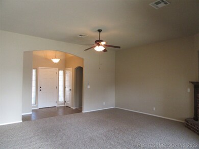 1723 W Austin Place, Broken Arrow, OK 74011 - photo 6