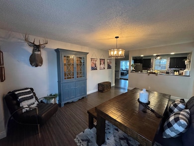 621 N Douglas St, Wellington, KS 67152 - photo 5