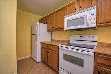 18 Smithwheel Rd unit 72, Old Orchard Beach, ME 04064 - photo 5