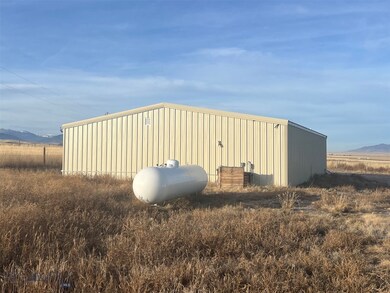 2400 sq ft shop backview