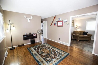 1418 NW A St, Blue Springs, MO 64015 - photo 2