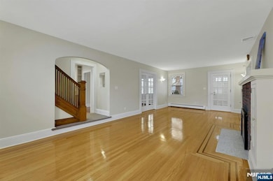 137 Johnson Ave, Teaneck, NJ 07666 - photo 5