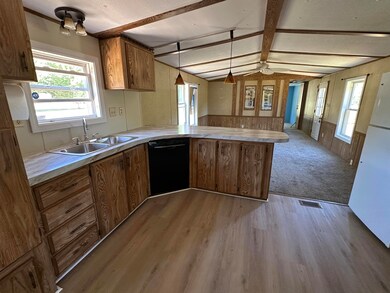 125 Old Thompson Rd, Buxton, ME 04093 - photo 4