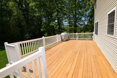 145 Kestrel Rd, Mountain Top, PA 18707 - photo 4