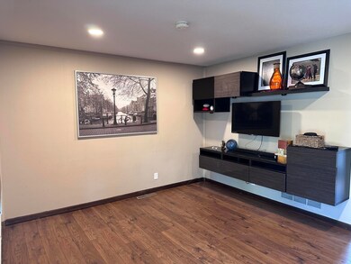 5442 N Howell St, Davenport, IA 52806 - photo 5