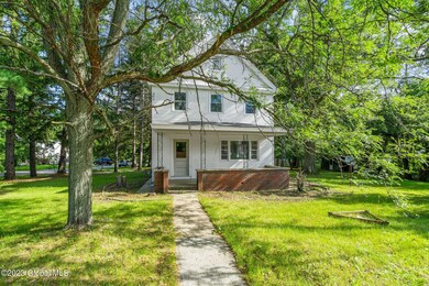 2823 Troy Schenectady Rd, Schenectady, NY 12309 - photo 2