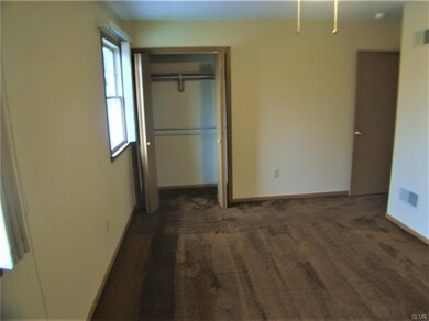 2520 27th St SW unit 2524, Allentown, PA 18103 - photo 5