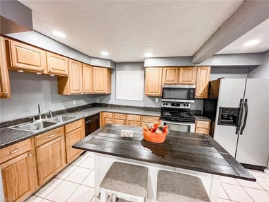 4119 Norfolk Ave, Lorain, OH 44055 - photo 4