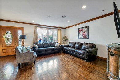 50-43 192nd St, Flushing, NY 11365 - photo 7