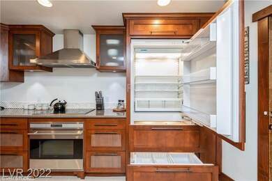 117 E Steam Engine unit 3a, Brian Head, UT 84719 - photo 4