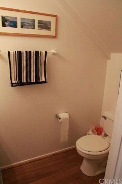 down stairs bath con't