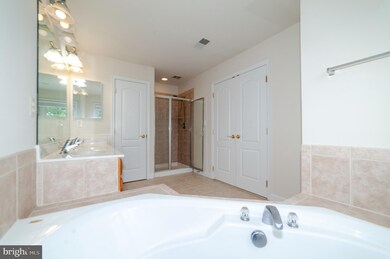 2826 Wakewater Way, Woodbridge, VA 22191 - photo 7